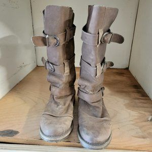 Steve madde boots size 8 suede distressed